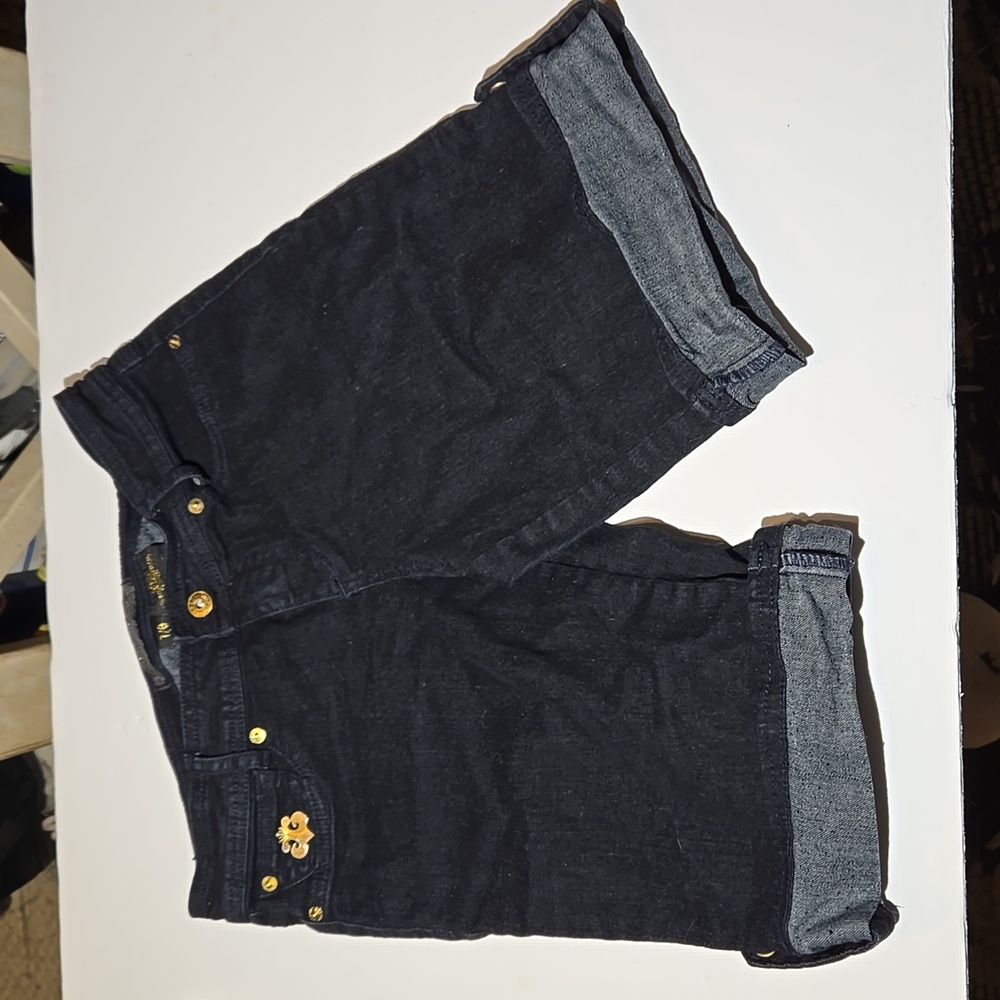 Dereon black denim shorts SZ 7 / 8 stretch.